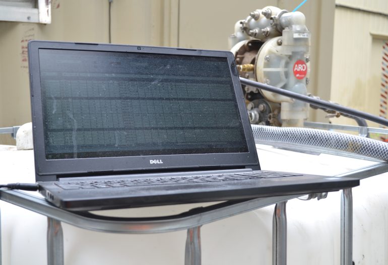 Computer reading chemical mixing results